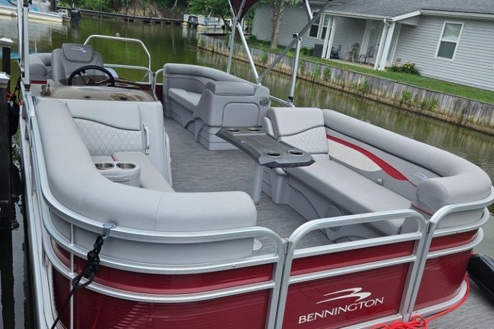 a train that is sitting in a parking lot